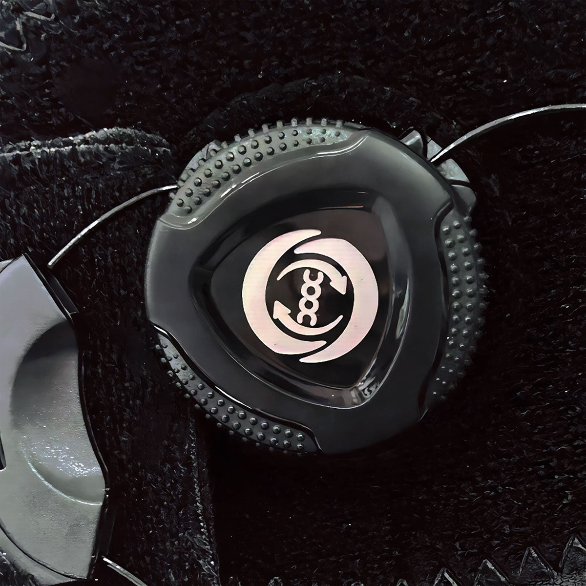 Rodillera deportiva HELSE | Compresión ajustable.