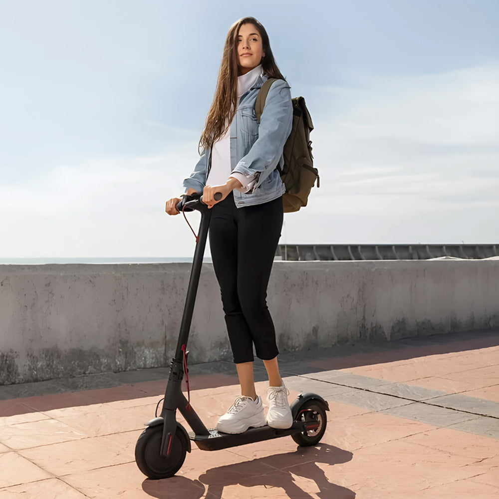 
                  
                    SCOOTER ELÉCTRICO
                  
                