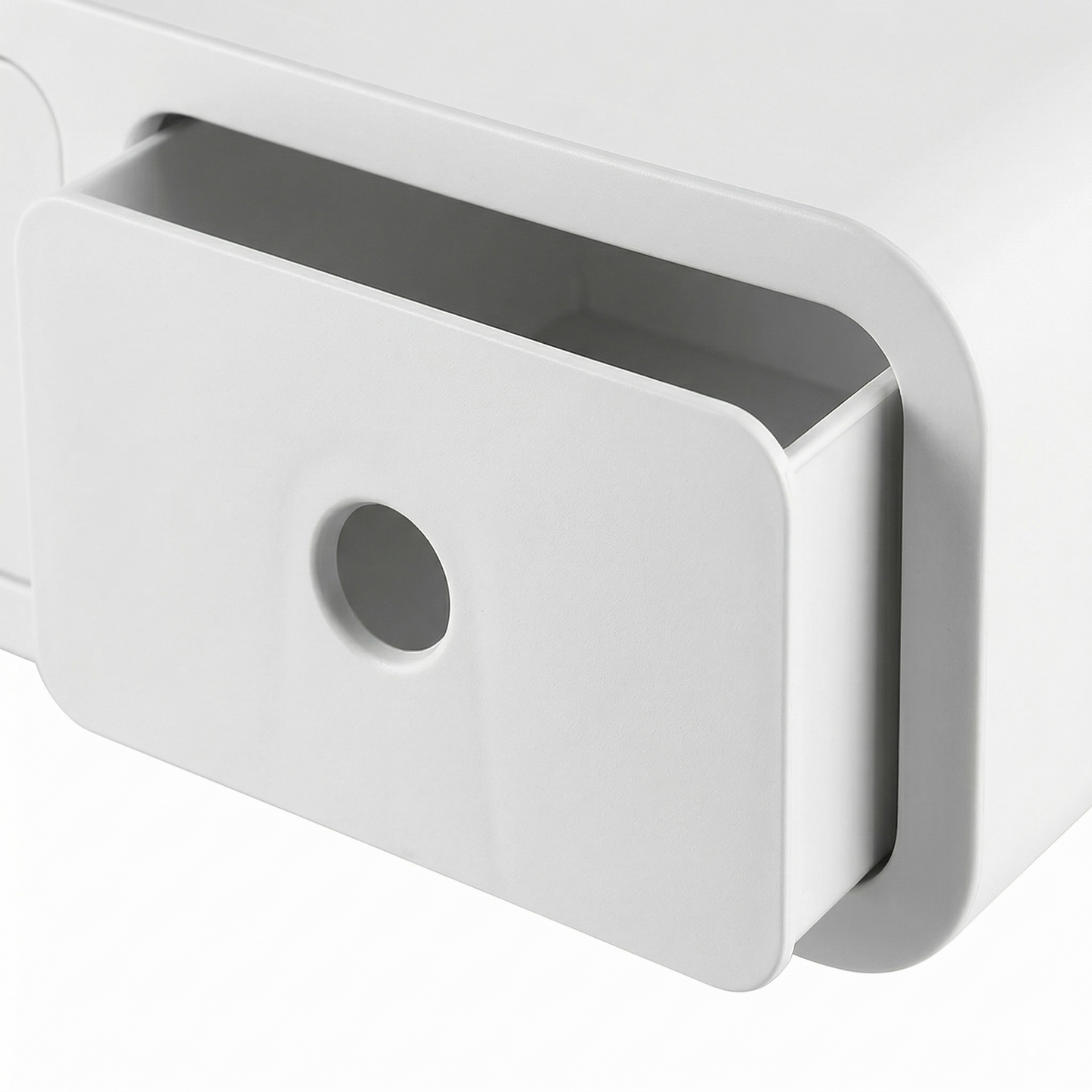 Detalle del cajon deslizable del organizador de escritorio blanco, ideal para guardar papeleria y accesorios