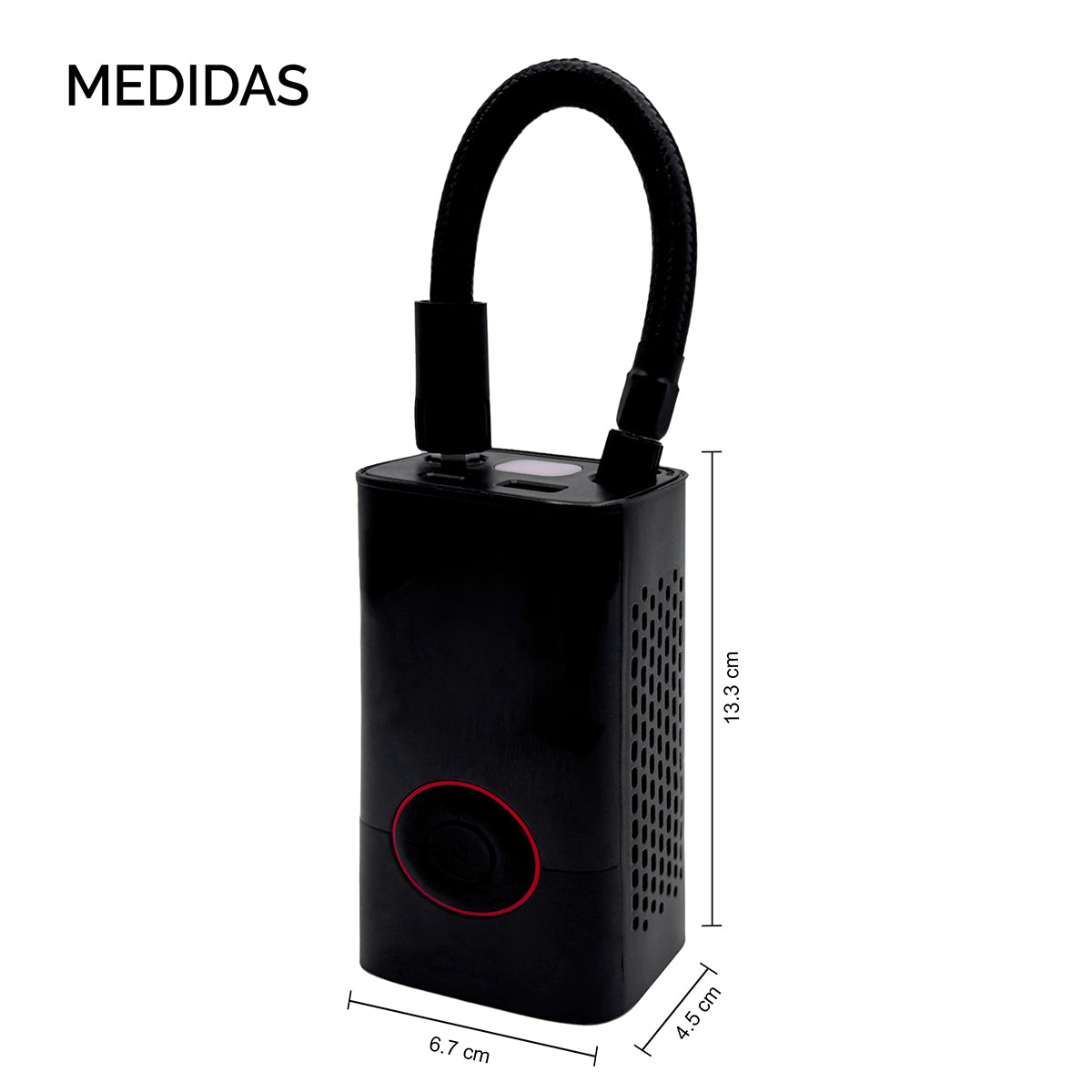 InfografIa del inflador portatil detallando sus medidas tecnicas: 13.3 cm de alto, 6.7 cm de largo y 4.5 cm de ancho