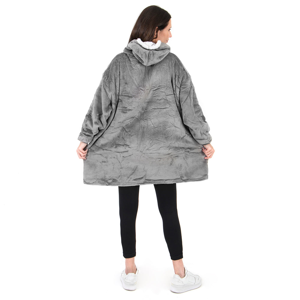 
                  
                    Sudadera gris gigante tipo cobija
                  
                