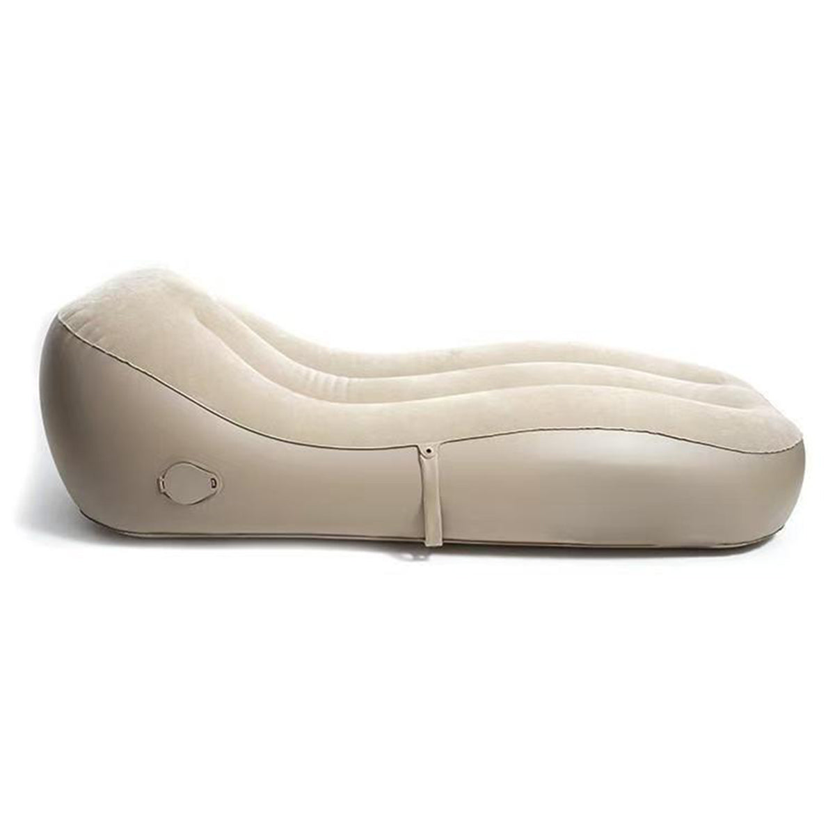 Sillon inflable premium color beige marca Lo Necesito en una sala moderna